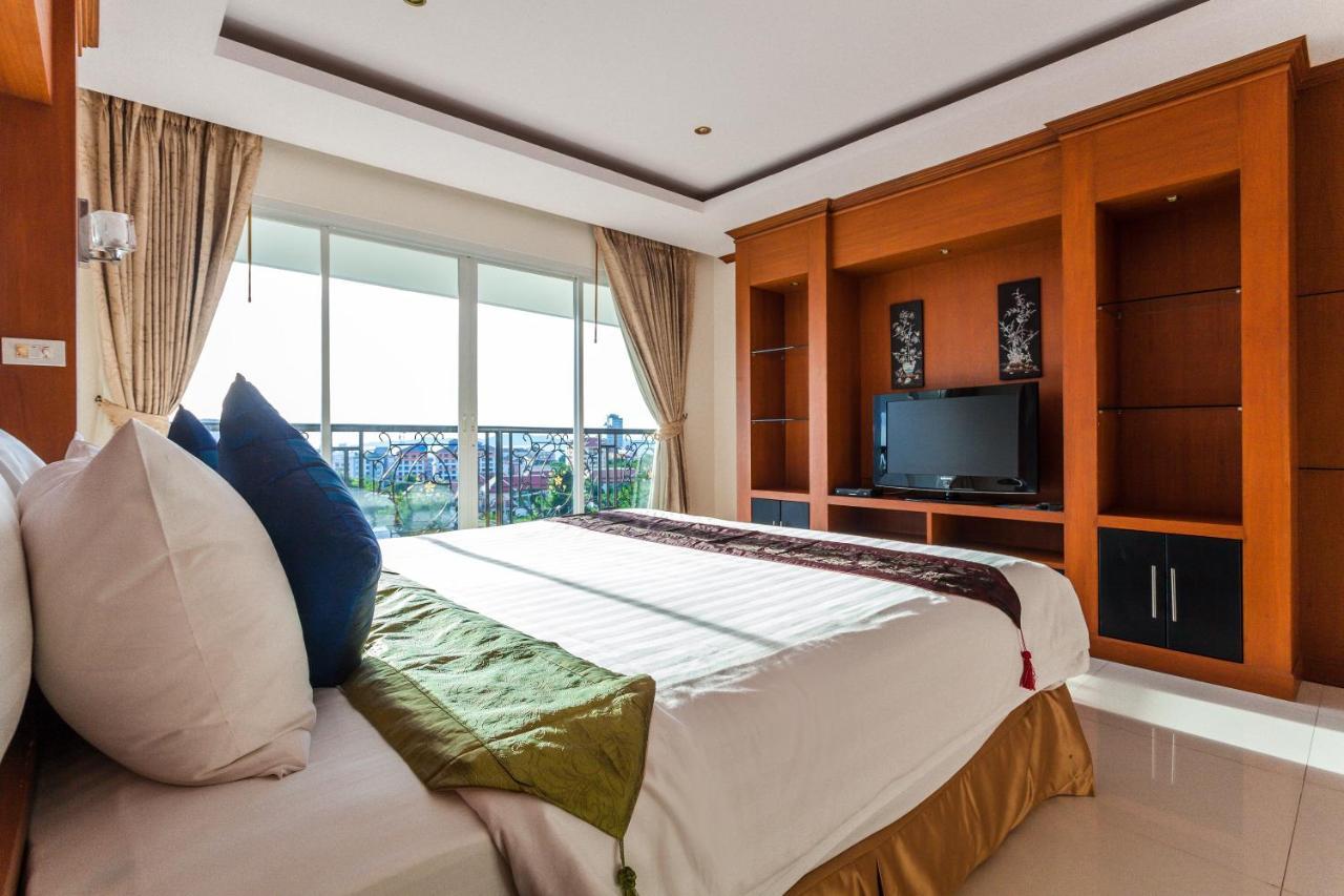 Tara Court Hotel Pattaya Exterior photo