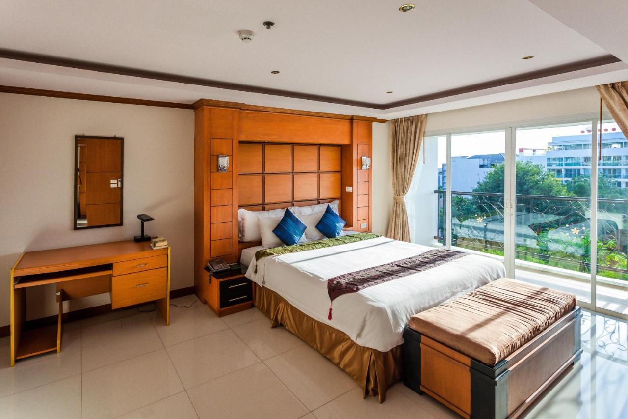 Tara Court Hotel Pattaya Exterior photo