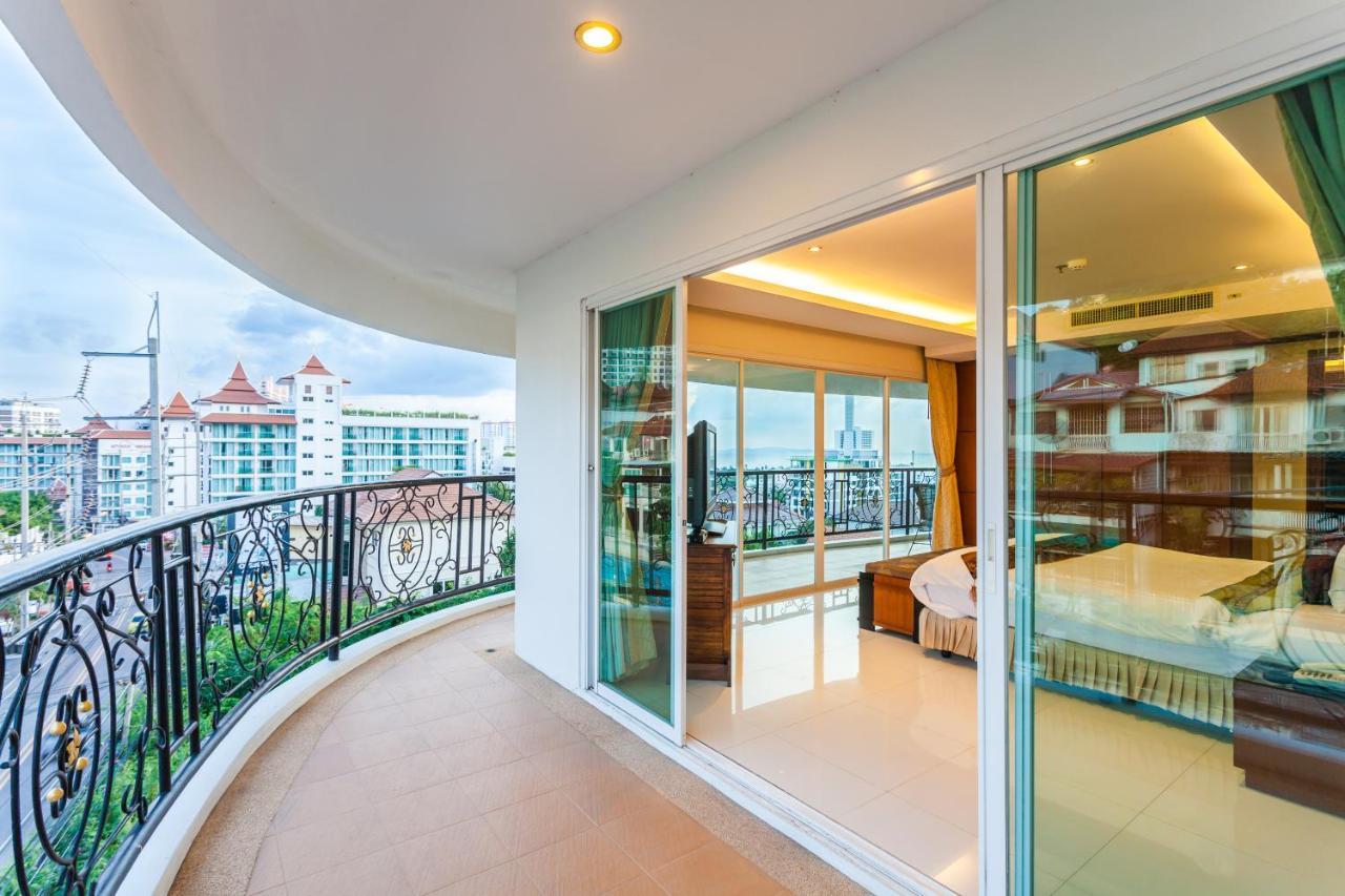 Tara Court Hotel Pattaya Exterior photo