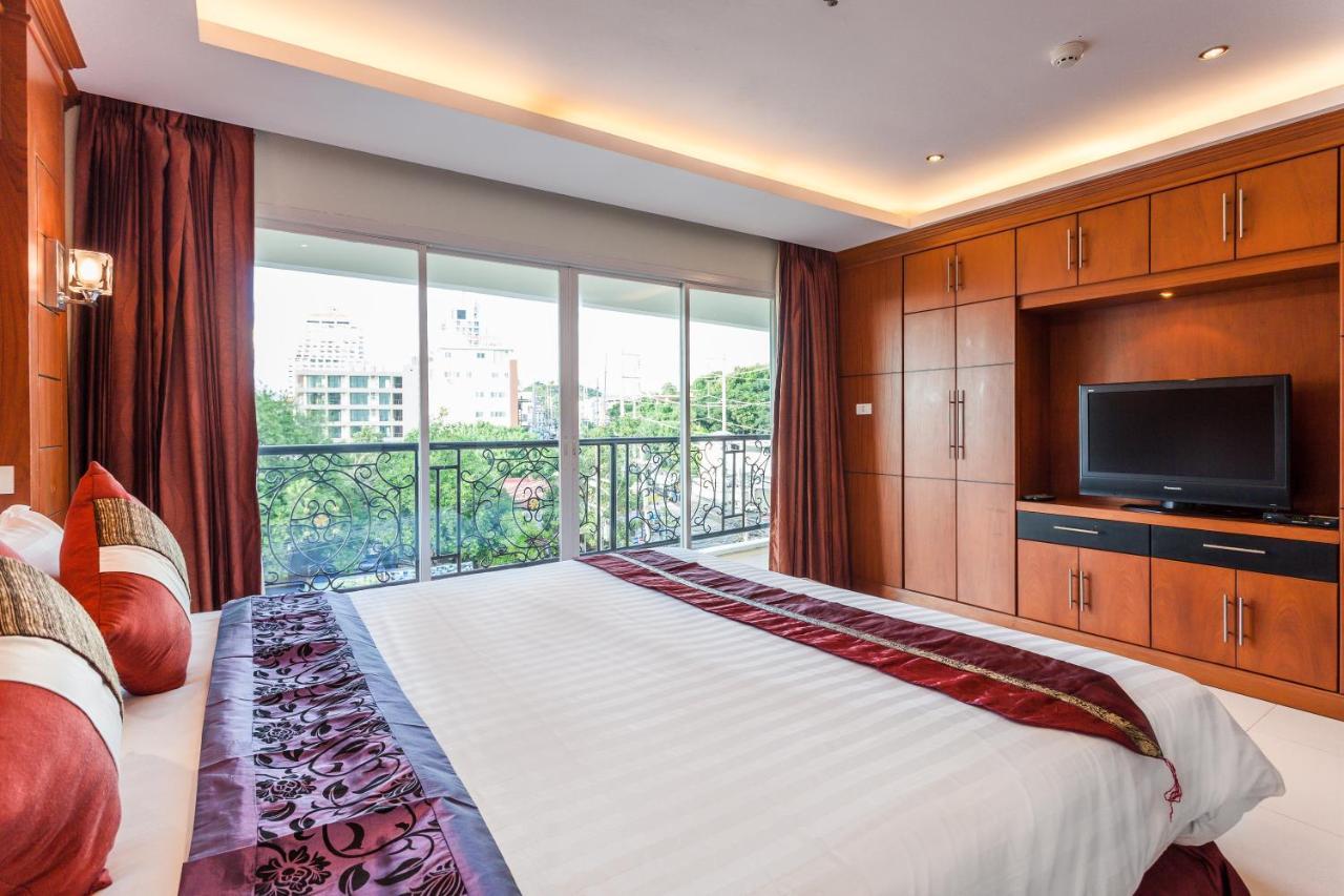 Tara Court Hotel Pattaya Exterior photo