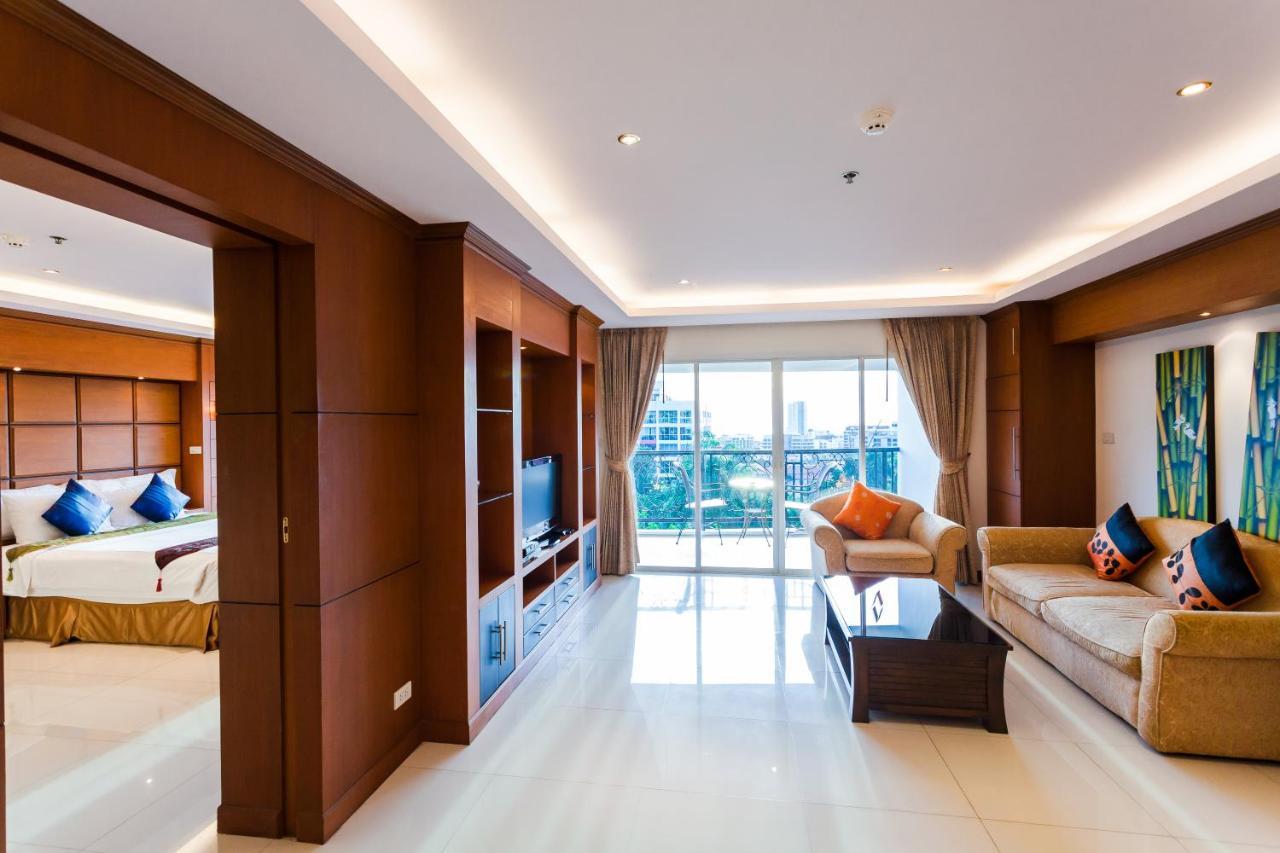 Tara Court Hotel Pattaya Exterior photo
