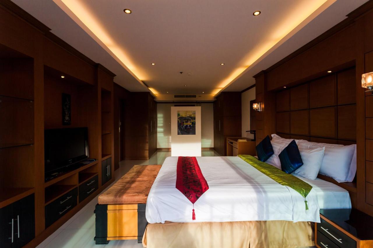 Tara Court Hotel Pattaya Exterior photo